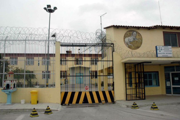 25χρονος κρατούμενος βρέθηκε απαγχονισμένος στις φυλακές Λάρισας 