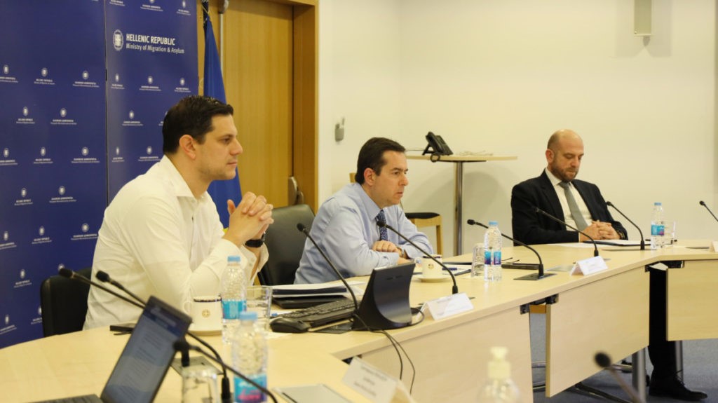 Συνάντηση Μηταράκη - Πανεπιστημίου Θεσσαλίας για το πρόγραμμα SALEM στη δομή Κουτσόχερου