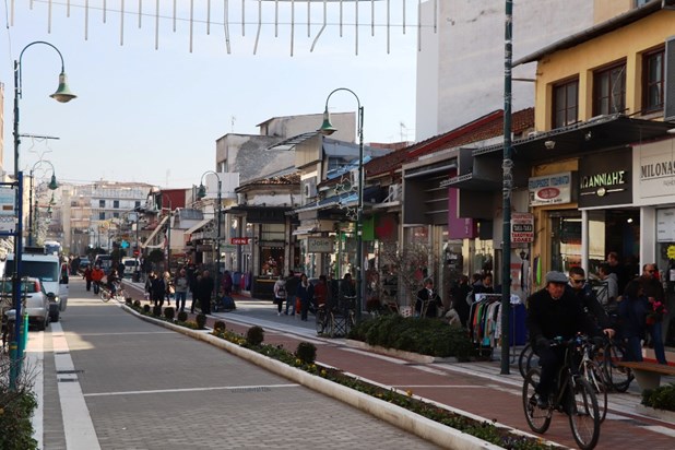Νέο δίκτυο πεζοδρόμων και ποδηλατοδρόμων στη Λάρισα 