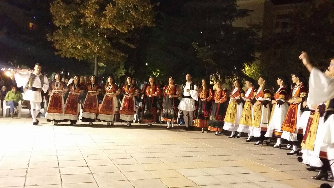 Μουσικές και χοροί στον αύλειο χώρο του Αγίου Κωνσταντίνου
