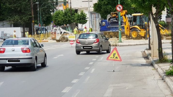 Λάρισα: Παράταση των προσωρινών κυκλοφοριακών ρυθμίσεων στην οδό Φαρσάλων
