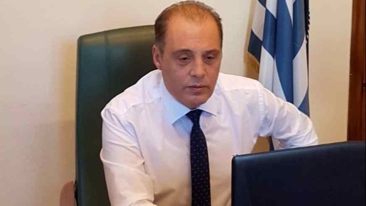Βελόπουλος από Λάρισα: "H προσπάθεια του πρωθυπουργού είναι να εξαφανίσει κάθε κόμμα που δεν τον βολεύει"