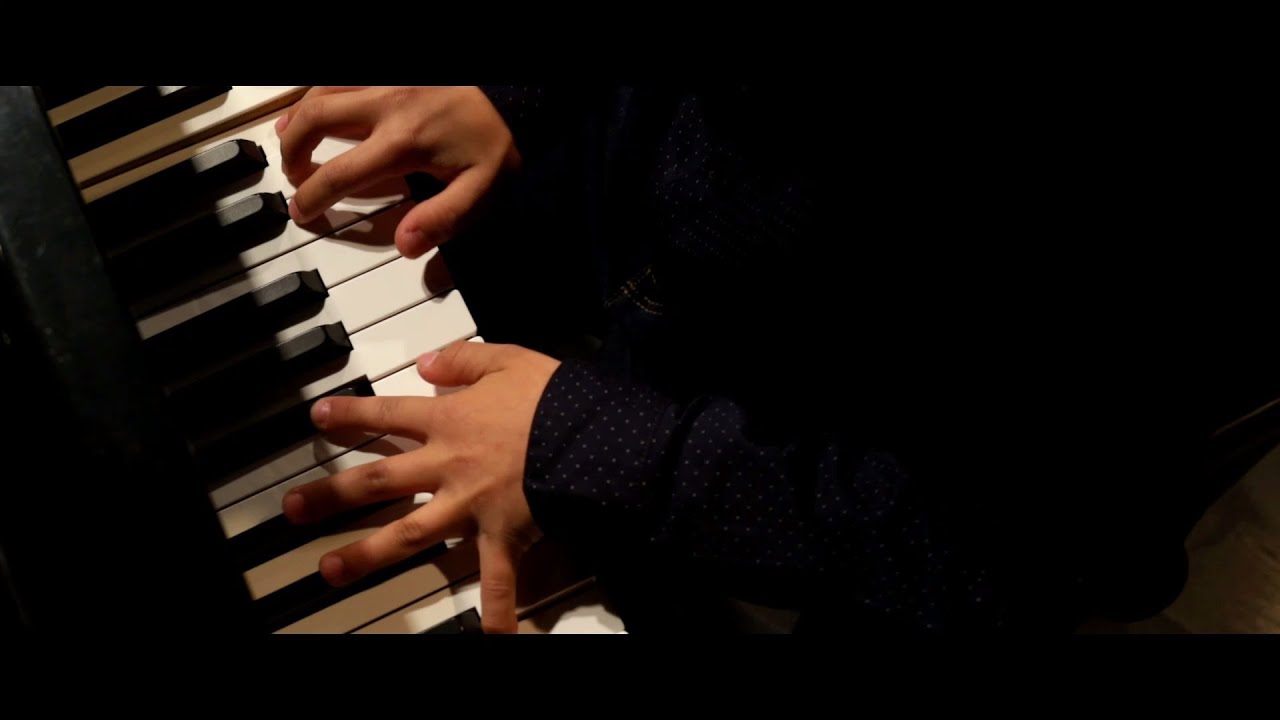 «Μουσικές ιστορίες με όργανα και ανθρώπους»: Δεύτερο βίντεο: “Τάξη πιάνου Χρήστου Λενούτσου”