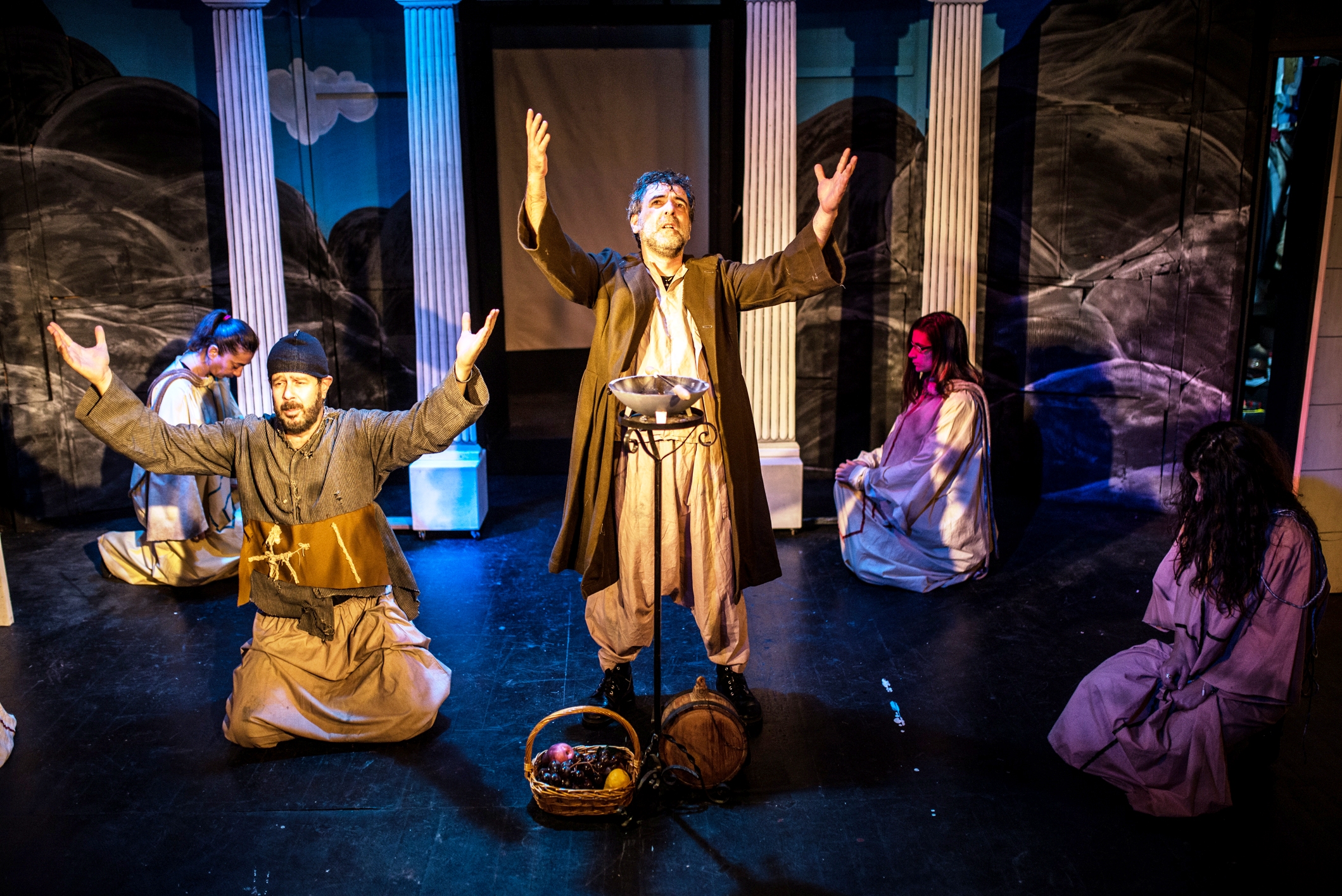 Παραστάσεις με την "Ειρήνη" του Αριστοφάνη από το Θέατρο Τεχνών 