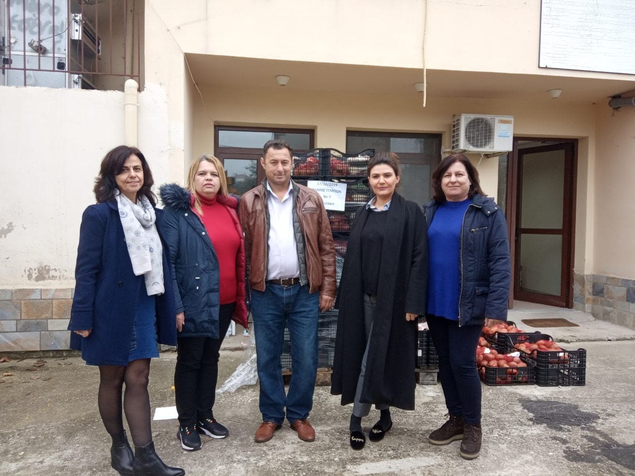 Ολοκληρώθηκε η διανομή τροφίμων στο Δήμο Τεμπών 