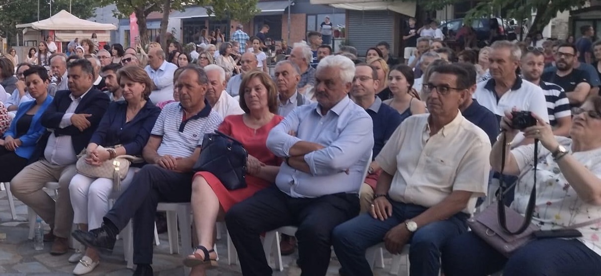 Ο Κώστας Κολλάτος στην εκδήλωση του Λαογραφικού Μουσείου Λάρισας στο Δήμο Τεμπών