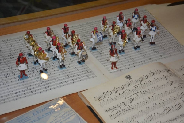 «190 Χρόνια Στρατιωτικής Μουσικής» - Eκθεση φωτογραφίας στον Τύρναβο