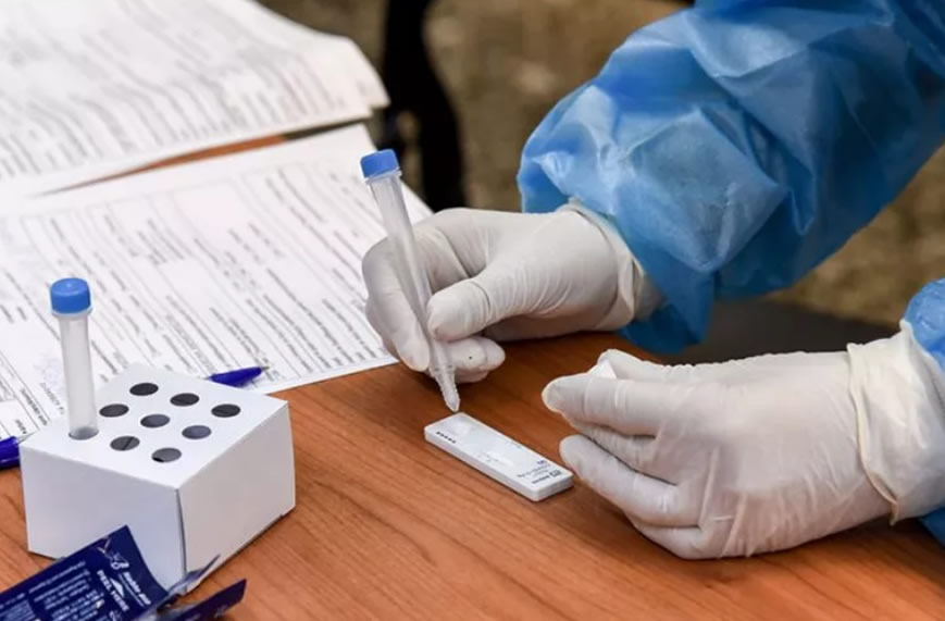 Λάρισα: 75 κρούσματα κορωνοϊού “έδειξαν” τα σημερινά rapid tests 
