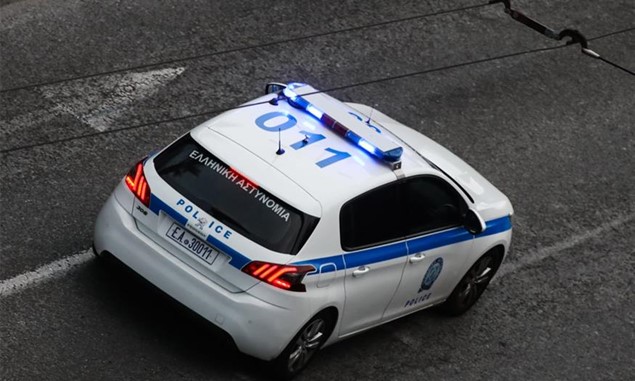 Χειροπέδες σε διακινητή ηρωίνης στη Λάρισα - Εντοπίστηκαν 25 συσκευασίες 