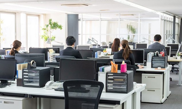 Στη Θεσσαλία η μεγαλύτερη πτώση εργατικού δυναμικού - Καθηλωμένοι οι μισθοί