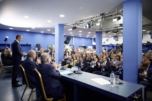 Ο πρόεδρος της ΔΕΕΠ ΝΔ Λάρισας στην εκλογή Σκρέκα 
