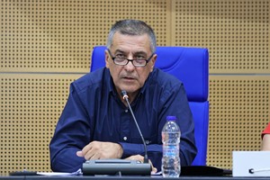 Κουρέτας: "Η ευλογιά αντιμετωπίζεται μόνο με την Επιστήμη"