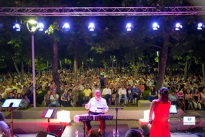 Έλαμψε στη Λάρισα για τον Δημήτρη Παπαδημητρίου η πανσέληνος του Αυγούστου
