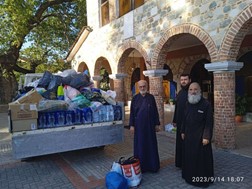 Διανομή τροφίμων και ειδών καθαριότητας από την Αρχιερατική Περιφέρεια Τυρνάβου
