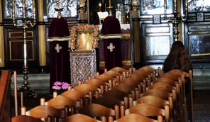 Λάρισα: Έφοδος της ΕΛ.ΑΣ. σε εκκλησία - Σύλληψη ιερέα για λειτουργία με πιστούς 