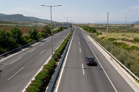Αυτοκινητόδρομος Αιγαίου: Αποδίδεται πλήρως στην κυκλοφορία το τμήμα Γυρτώνης-Συκουρίου 