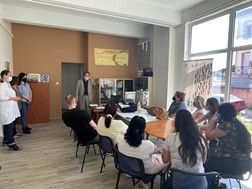 Εκπαίδευση των Γυναικών Ρομά στο χώρο του Παραρτήματος στη Λάρισα 