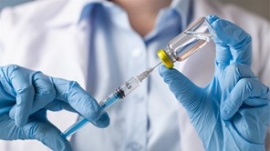 Λάρισα: Στο 50% το ποσοστό των εκπαιδευτικών που επιθυμεί τον εμβολιασμό   