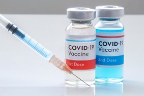 Τα ιδιωτικά εμβολιαστικά κέντρα κατά της covid-19 στη Λάρισα 