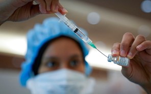 Η εικόνα των εμβολιασμών στην Π.Ε. Λάρισας - Σταθερή η τάση των κρουσμάτων
