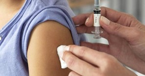 Λάρισα: Συστάσεις γιατρών για εμβολιασμούς κατά της γρίπης και του κορωνοϊού