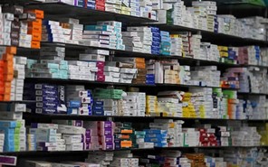 "Καμπανάκι" για τις ελλείψεις φαρμάκων - Καταγραφή στα φαρμακεία της Λάρισας 