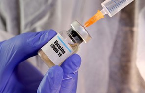 Κοροναϊός: Αρχές Νοεμβρίου θα κυκλοφορήσει στην αγορά το ρωσικό εμβόλιο