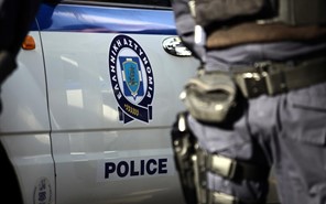 Δήμος Τεμπών: Προκάλεσαν φθορές σε σπίτι και αυτοκίνητα - Πέντε συλλήψεις 
