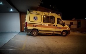 Παράσυρση πεζής από αυτοκίνητο στη Λάρισα – Μεταφέρθηκε στο νοσοκομείο