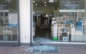 Θρασύτατες κλοπές σε καταστήματα στον Αμπελώνα-Σε εξέλιξη οι ερευνες της Αστυνομίας 