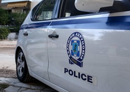 Λάρισα: Με τη χρήση βίας ακινητοποίησαν οδηγό φορτηγού - Αφαίρεσαν 4.000 ευρώ 