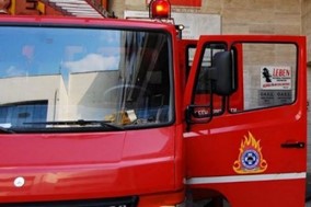 Tρακτέρ άρπαξε φωτιά στην Κοιλάδα Λάρισας 