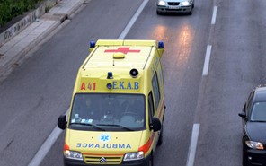 Τραυματίστηκε ελαφρά οδηγός δικύκλου στη Λάρισα