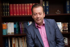 Ταμείο Ανάκαμψης για λίγους κι εκλεκτούς...