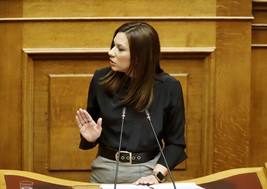 Στέλλα Μπίζιου: «Voucher υποκρισίας» για τον ΣΥΡΙΖΑ
