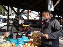 Εξόρμηση του ΣΥΡΙΖΑ-ΠΣ Λάρισας σε λαϊκές αγορές της πόλης και της Ελασσόνας