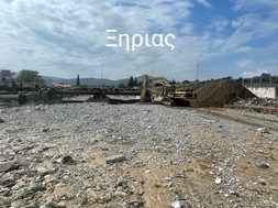  Περιφέρεια Θεσσαλίας: Συνεχίζονται οι επιχειρήσεις για την αποκατάσταση της κυκλοφορίας στο οδικό δίκτυο