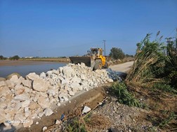 Συνεχίζονται τα έργα αποκατάστασης στο οδικό δίκτυο της Λάρισας (φωτο)
