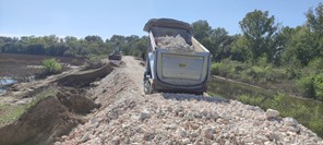 Περιφέρεια Θεσσαλίας: Συνεχίζονται με εντατικούς ρυθμούς οι εργασίες αποκατάστασης οδικών δικτύων και καθαρισμού ποταμών