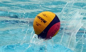 Ξεκινά στη Λάρισα το πανελλήνιο πρωτάθλημα υδατοσφαίρισης εφήβων 