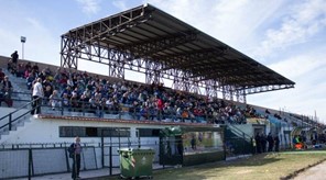 Ανακατασκευές σε οκτώ ποδοσφαιρικά γήπεδα της Λάρισας