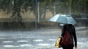 Επιδείνωση του καιρού με βροχές και καταιγίδες στη Θεσσαλία
