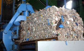 Ο Γκουντάρας ξανά στη διαχείριση αποβλήτων