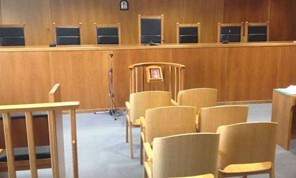 Αναβλήθηκε η δίκη 23χρονου Λαρισαίου που κατηγορείται για ληστεία και βιασμό