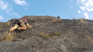 Στην αναρρίχηση βράχου εκπαιδεύτηκαν διασώστες της 8ης ΕΜΑΚ (Eικόνες)