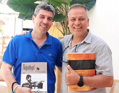 Το ΠΟΚΕΛ παρέδωσε βιβλία στον Φιλολογικό Όμιλο Ελλάδος