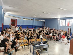 Το 9ο Γυμνάσιο  Λάρισας αποχαιρέτισε τους μαθητές της Γ΄ Γυμνασίου 