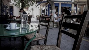 Πρόστιμα και λουκέτο σε καφενείο της Λάρισας για παραβίαση των μέτρων