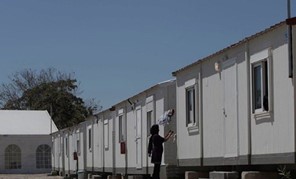 15 θέσεις ιατρικού και υγειονομικού προσωπικού στα κέντρα προσφύγων Θεσσαλίας και Στερεάς 
