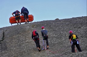 Eπιχείρηση απεγκλωβισμού ορειβάτη στον Ολυμπο 